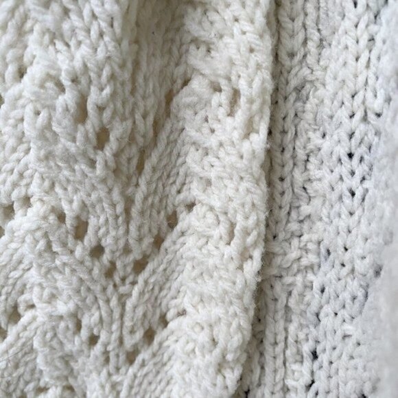 Pearl Detail Granny Core Hand Knit Chunky Cable Ribbed Sweater Ivory Women’s L - Picture 7 of 8
